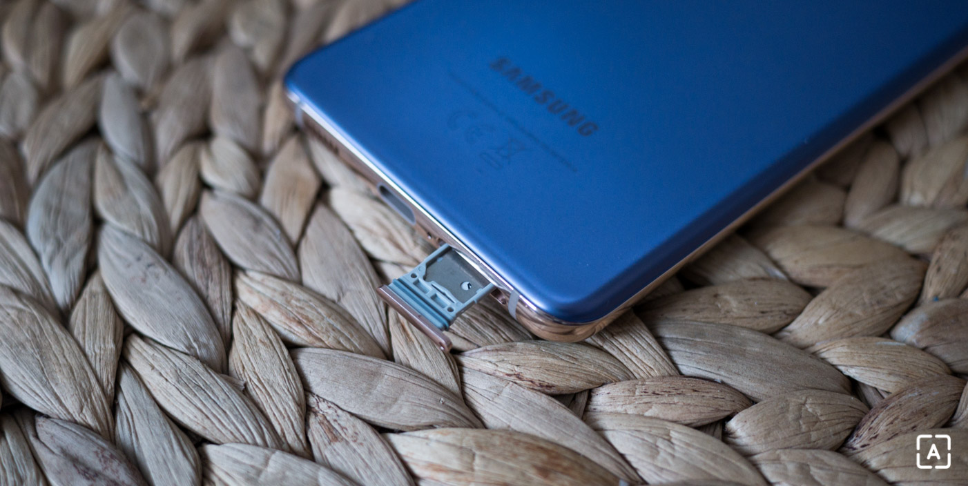 Samsung Galaxy S21 5G slot na SIM kartu